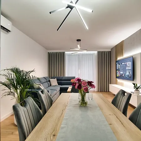 아파트 Golden 42 *