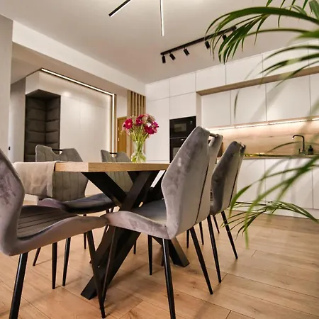 아파트 Golden 42 자토르